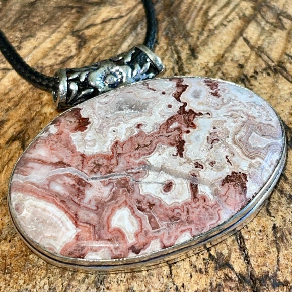 Laguna Crazy Lace Agate Pendant 2” - Picture 5 of 6